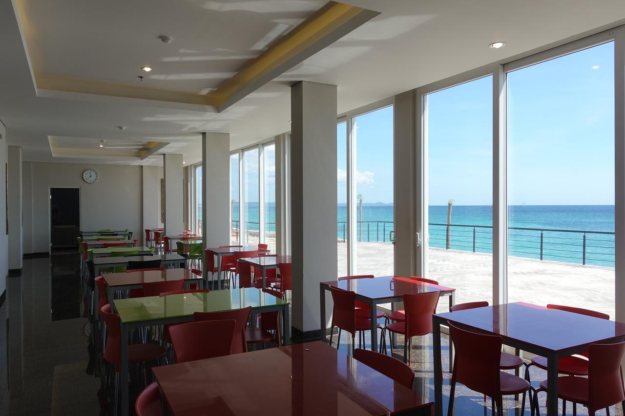 M Hotel Kupang Купанг Екстериор снимка